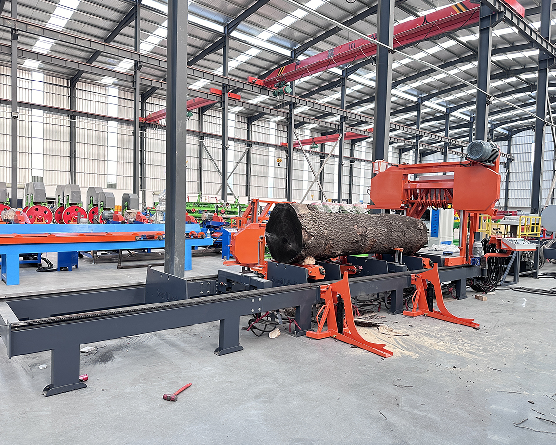 Ленточная пилорама гидравлическая для бревен