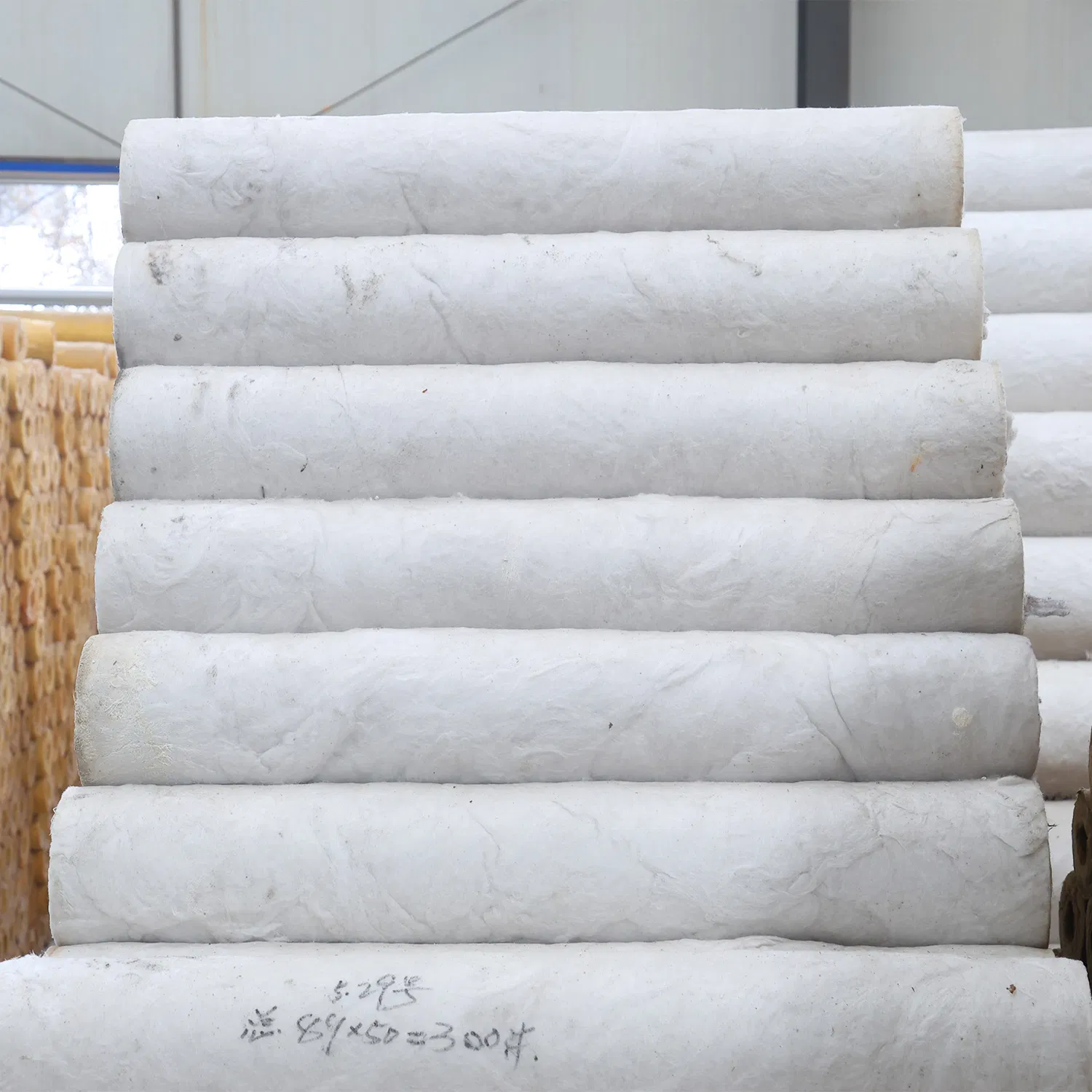 Manufacturers Direct Sales of Low Thermal Conductivity Aluminum Silicate Insulation Ceramic Insulation Pipe