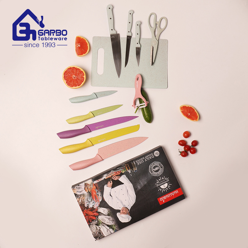 4 PCS Stainless Steel Kitchen Knife with PP Handle Set Kitchen Chef Knife with a Magnetic Gift Box