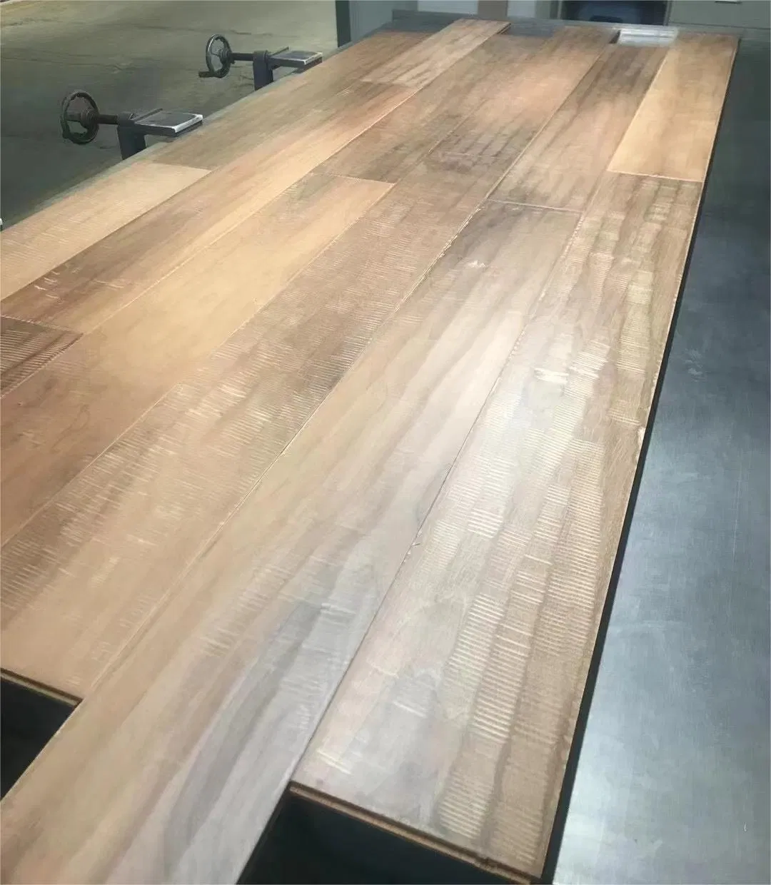 Wholesale Price AC3 U Groove Handscrapt HDF Laminate Flooring