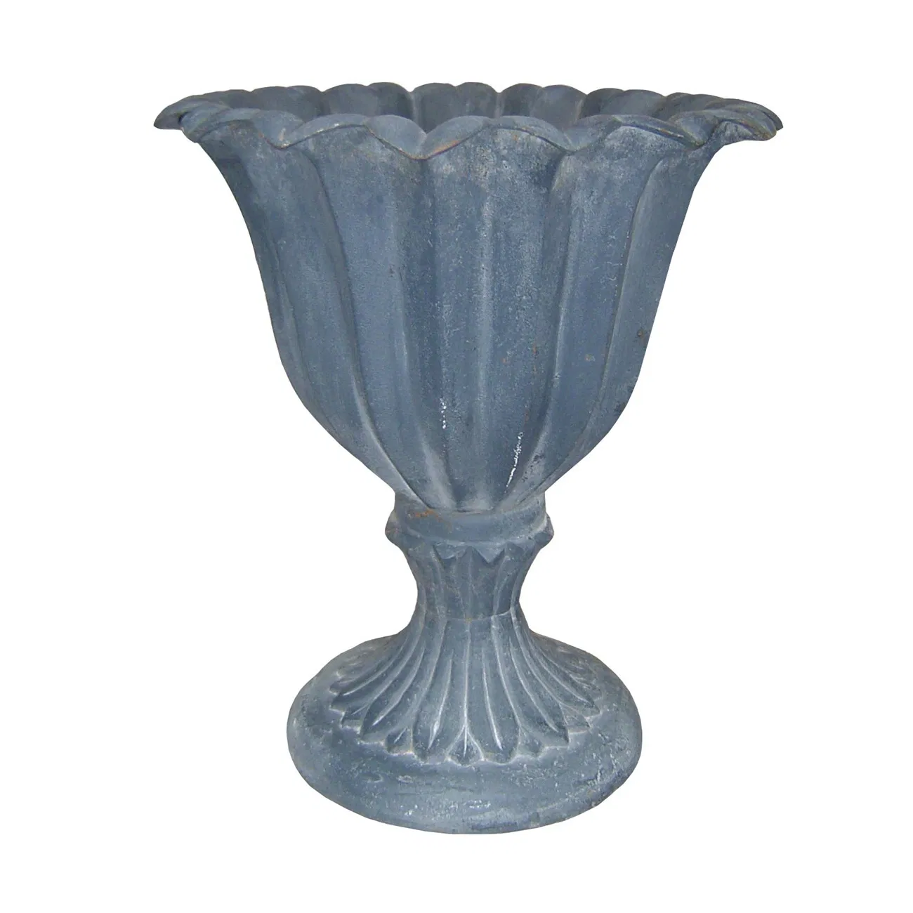 Антикварная садовая урна-кашпо в деревенском стиле