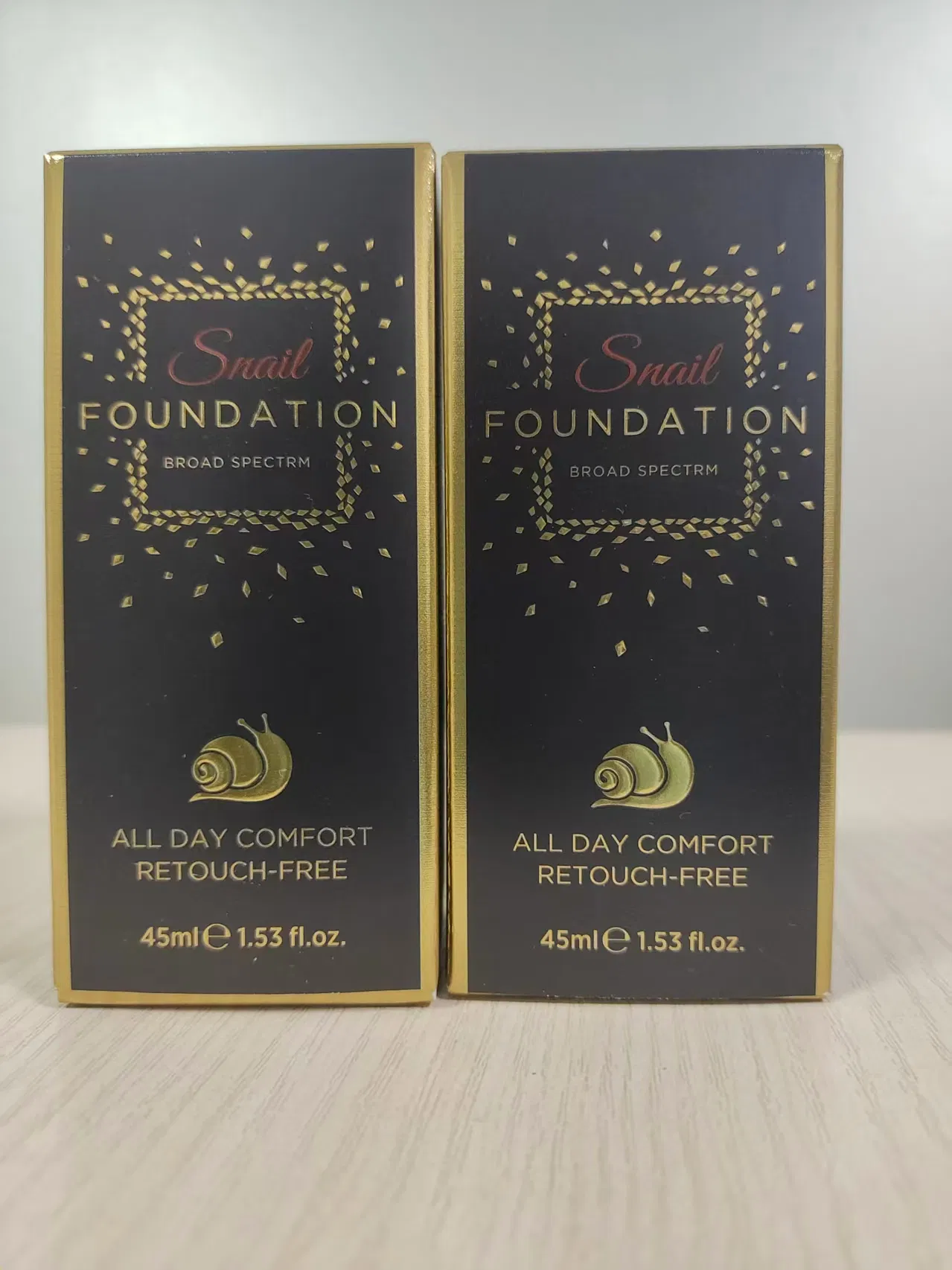 Snail Foundation Broad Spectrm All Day Comfort Retouch-Free