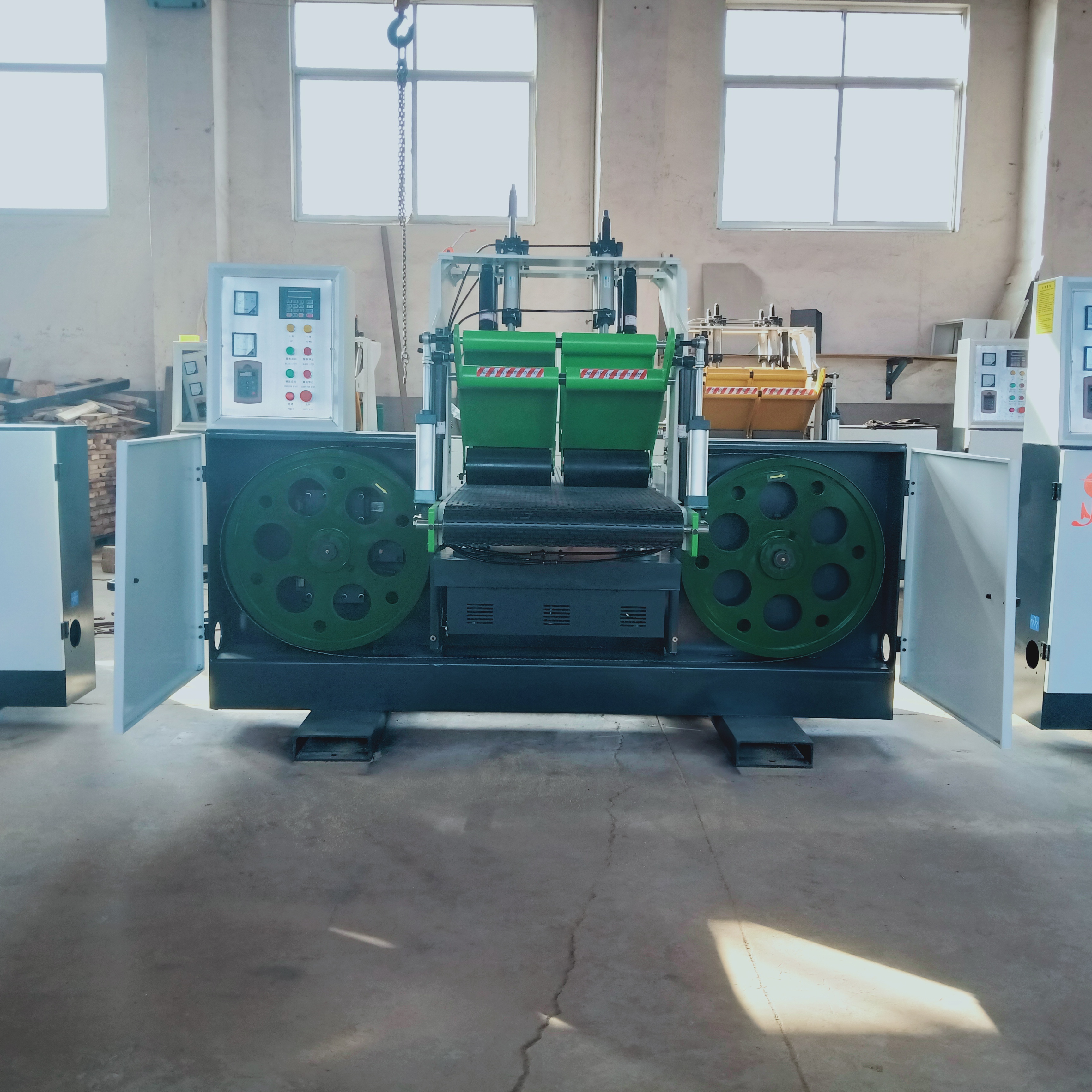 Станок ленточнопильный горизонтальный