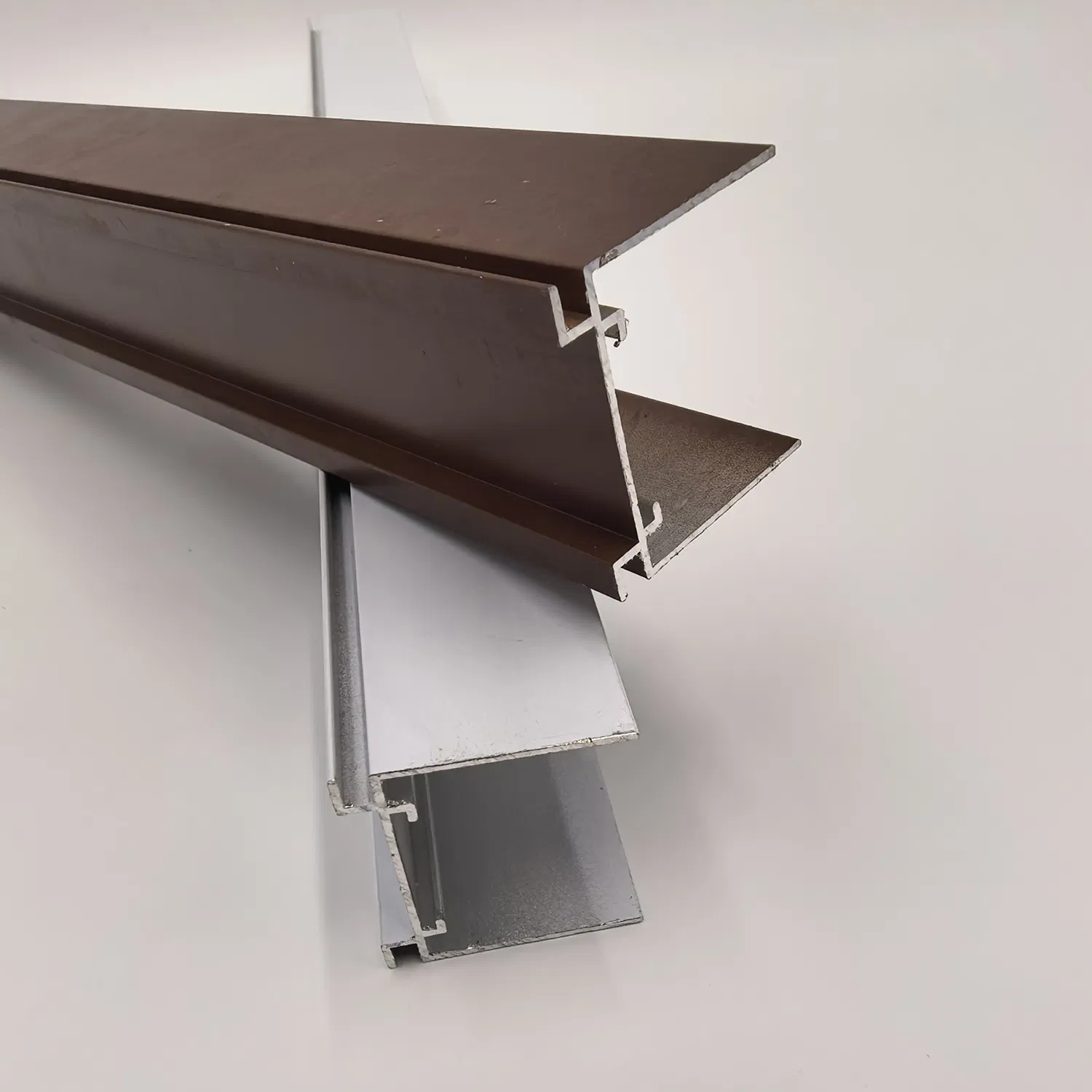 Customizable Slim Recessed Ceiling Curtain Track for Elegant Spaces