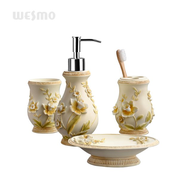 Bathroom Fitting Floral Polyresin Soap Dispenser Bathroom Set
