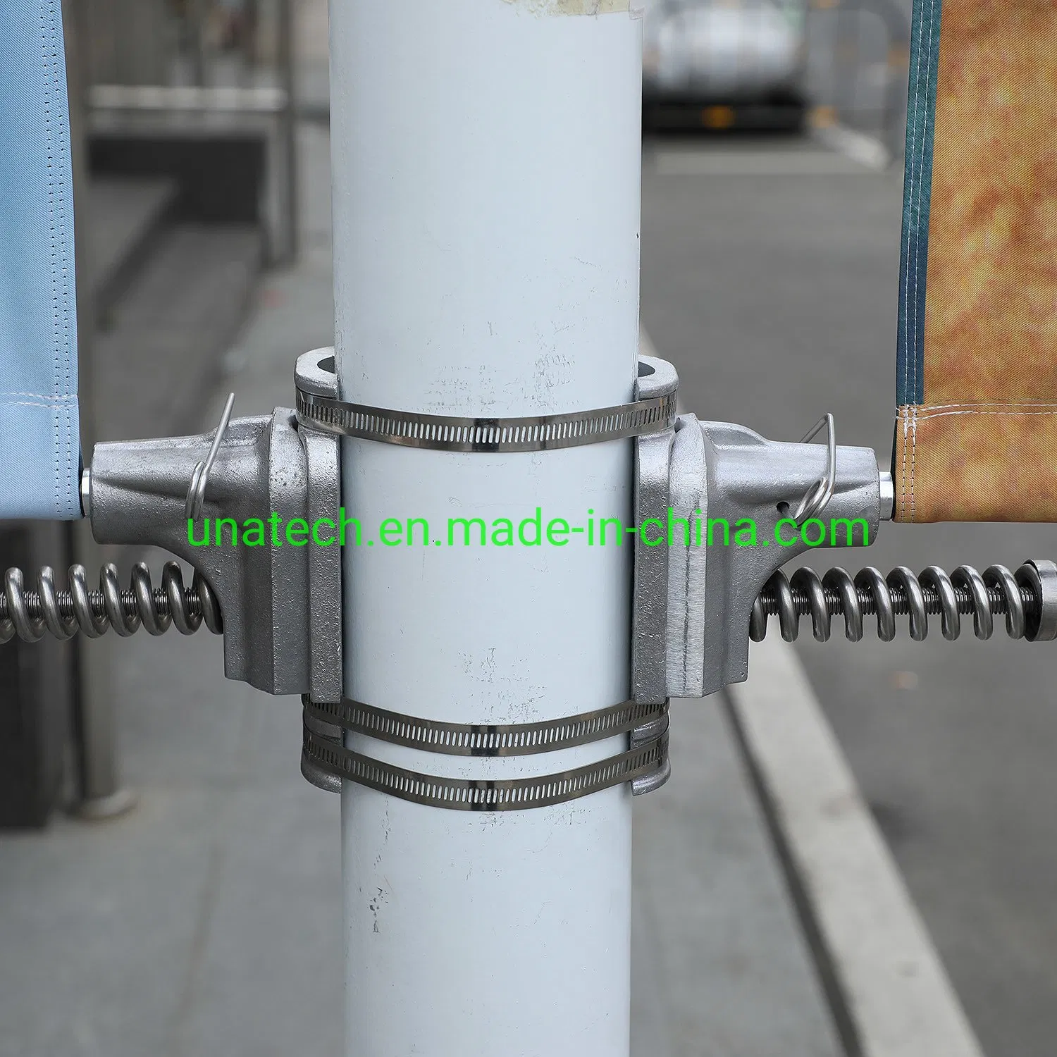 Metal Base Intelligent Design Flag Fixed Holder Stand Arm for Outdoor Pole Advertising