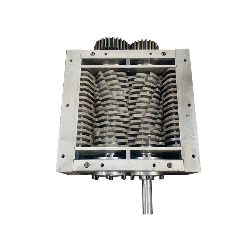 Шредер двухвальный для пластика и дерева промышленный