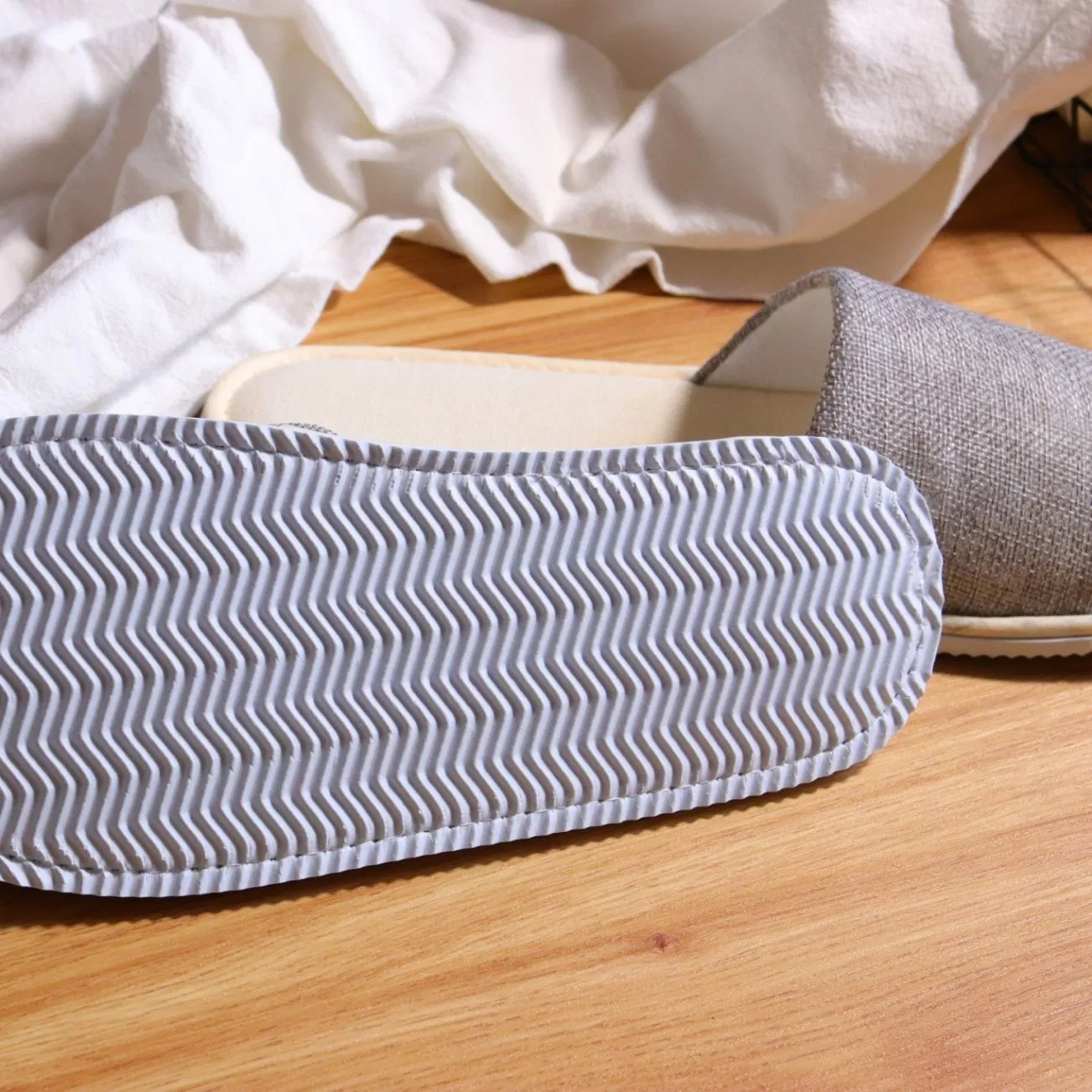 Custom Disposable Slippers for Hotels with Soft Cotton