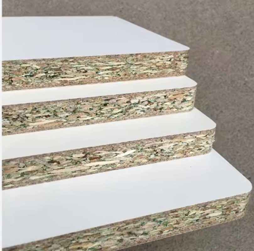 Tablero De Melamina Hot Selling Chipboard Wood Melamine Laminated Faced Particle Board Chipboard for Home Decor