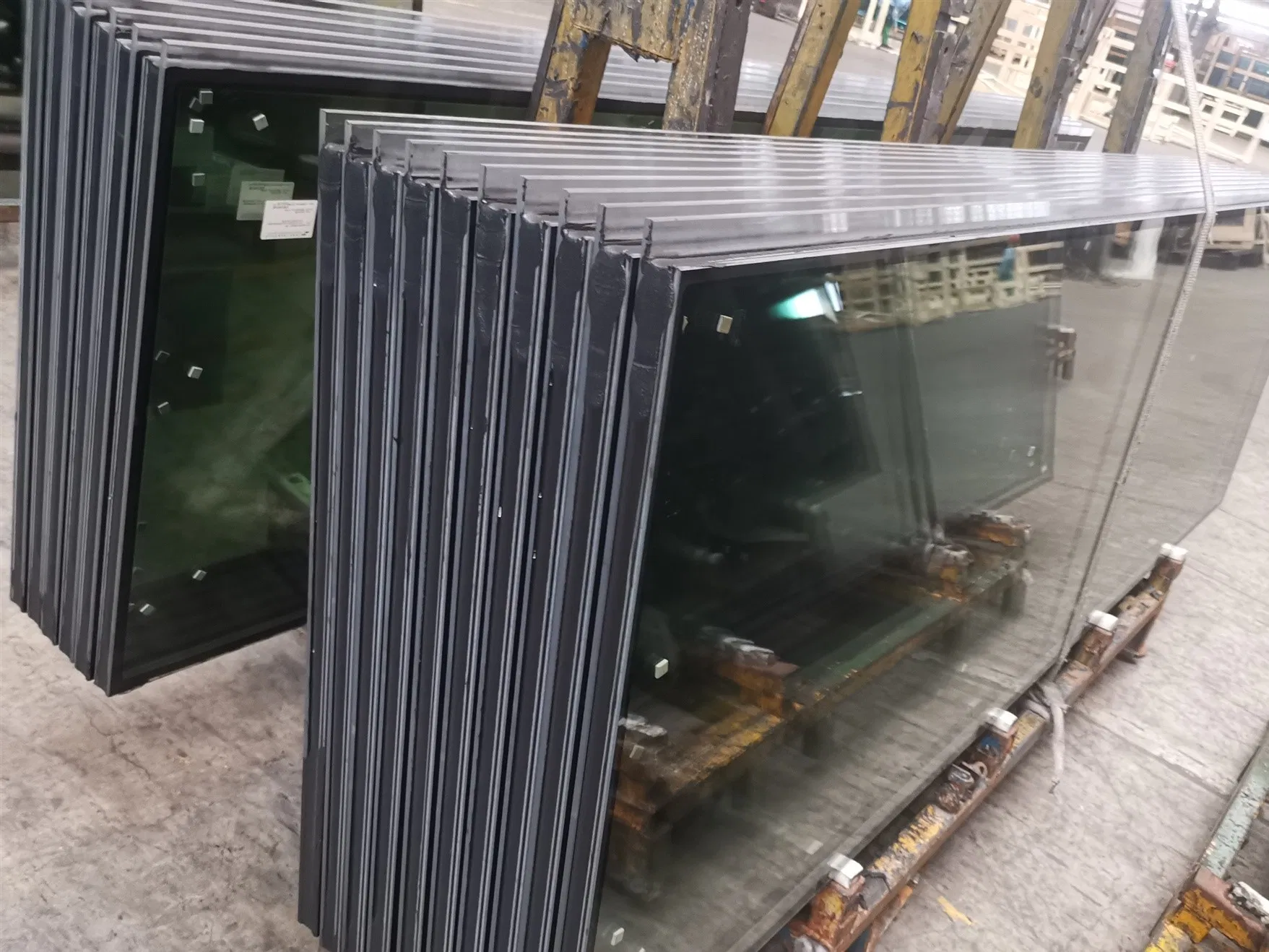 Double Glazed Insulated Glass for Window with Argon Gas Used for Architectural Glass Windows/Door Glass