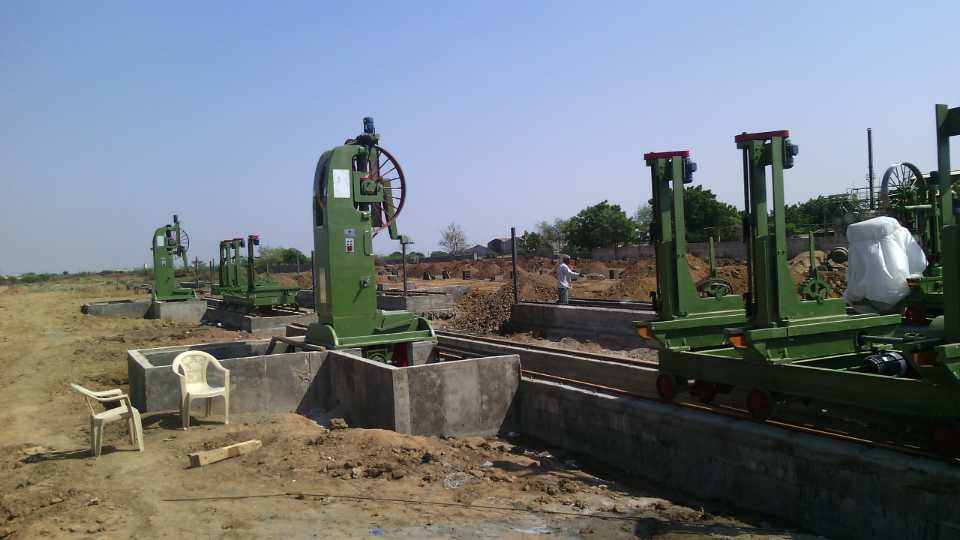 Пилорама ленточная портативная