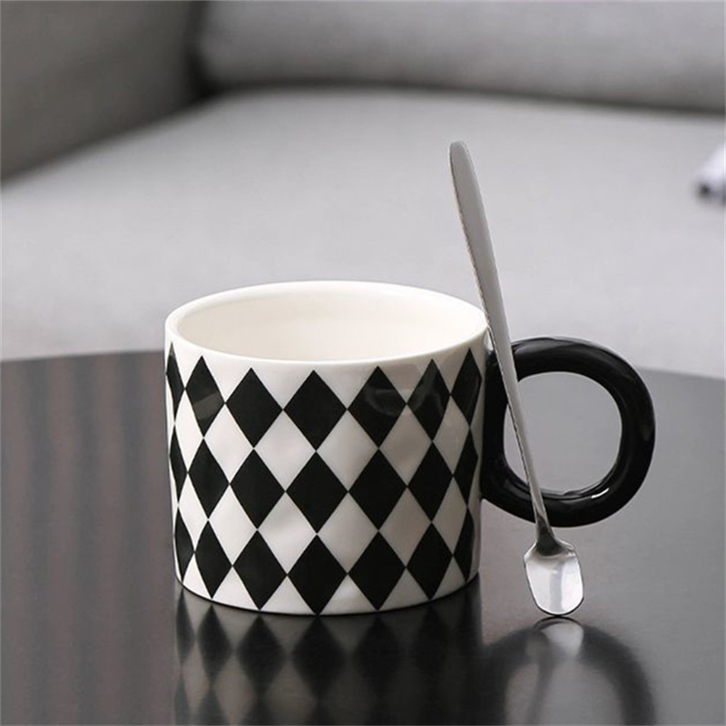 Black and White Minimalist Mug Ceramic Mug and Spoon Set
