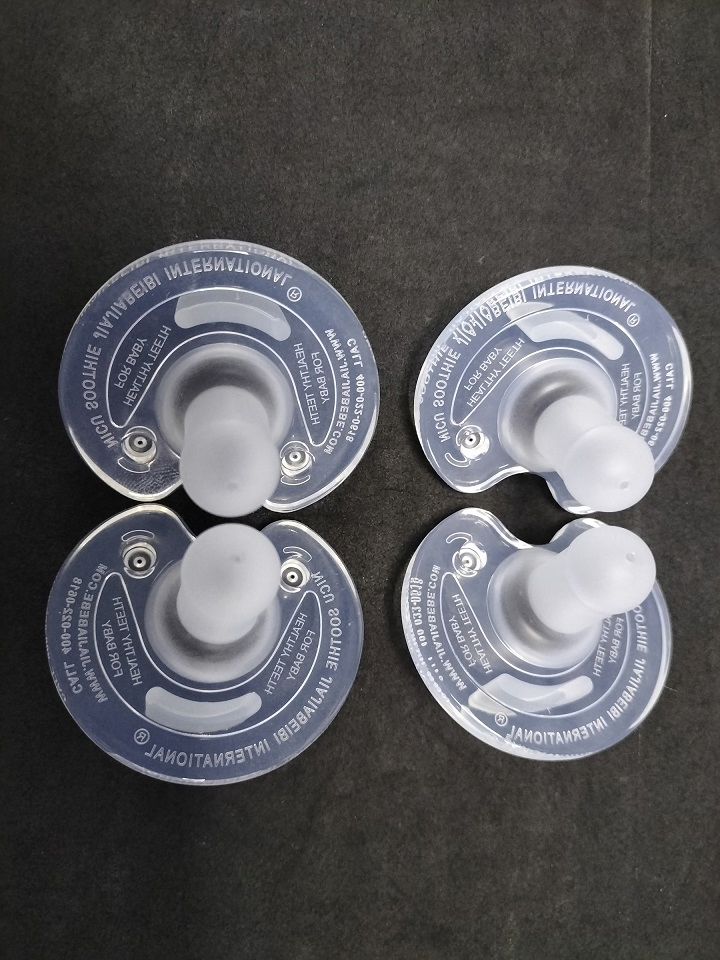 4 Cavity High Transparent LFGB FDA Safety Liquid Silicone Rubber Baby Pacifier with Medical Grade