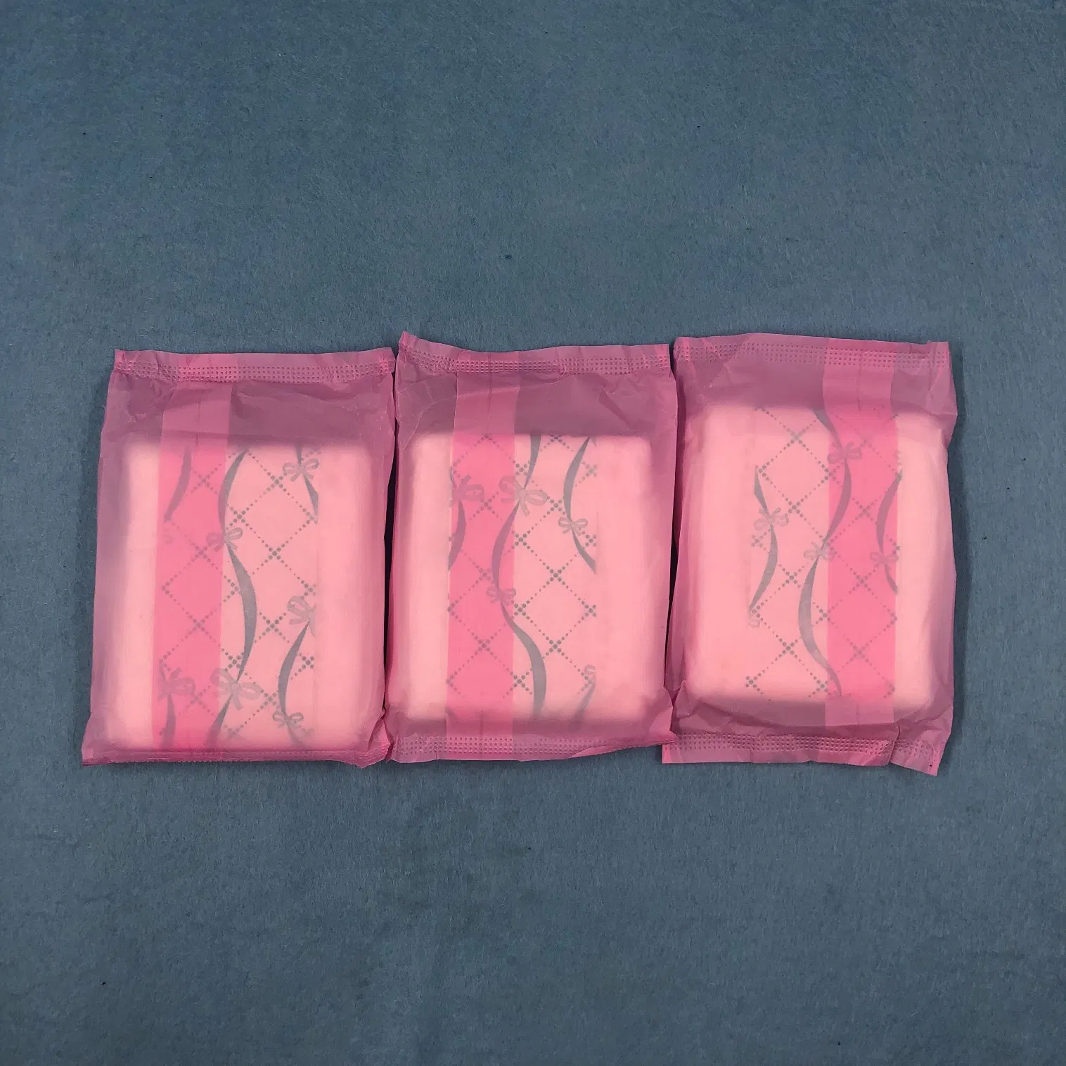 OEM Manufacturer Eco Friendly Feminine Hygiene Disposable Sanitary Napkin
