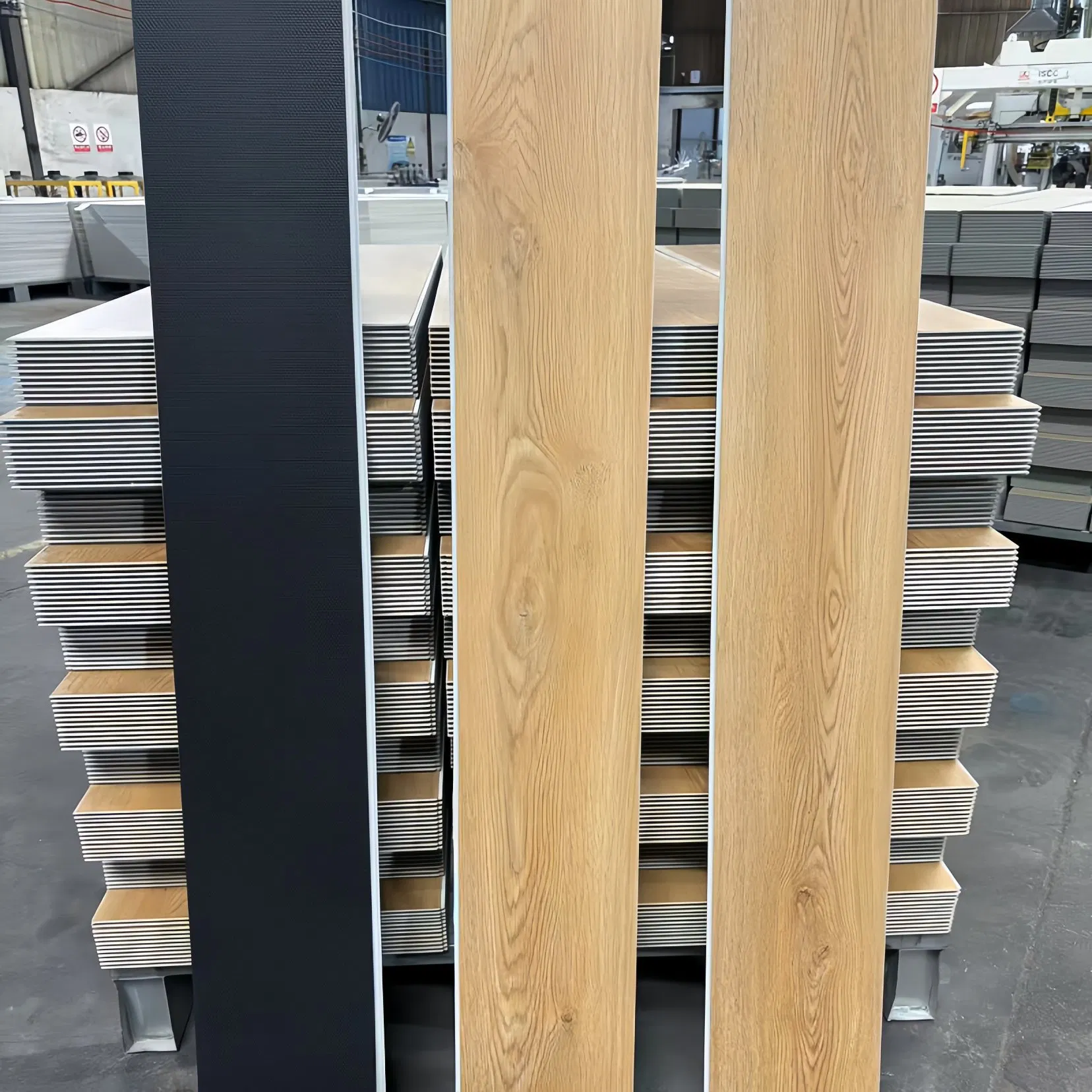 ПВХ-плитка SPC Unilin под дерево и мрамор, 4-8 мм