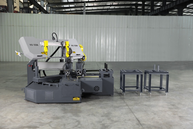 Станок ленточнопильный горизонтальный полуавтоматический по металлу