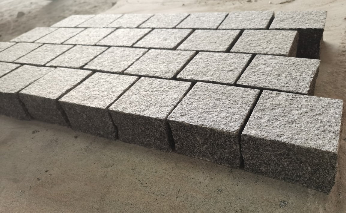 Natural flamed/splited G654 Dark Grey Granite Cube Stone for exterior/outdoor Garden/Landscape/Square pavement/paving