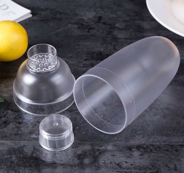 Plastic Mixer Bottle Shaker Cup Drinking Mixer Hand Bar Tools Cocktail Shaker for Le Grand Saint 40 Degrees Kurant Lazy Eight