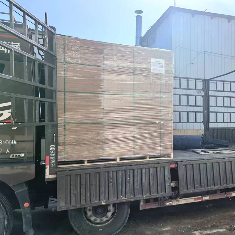 Fire Resistant High Temperature Insulation Panel Vermiculite Board for Fireplace and Stove Baffle Plate