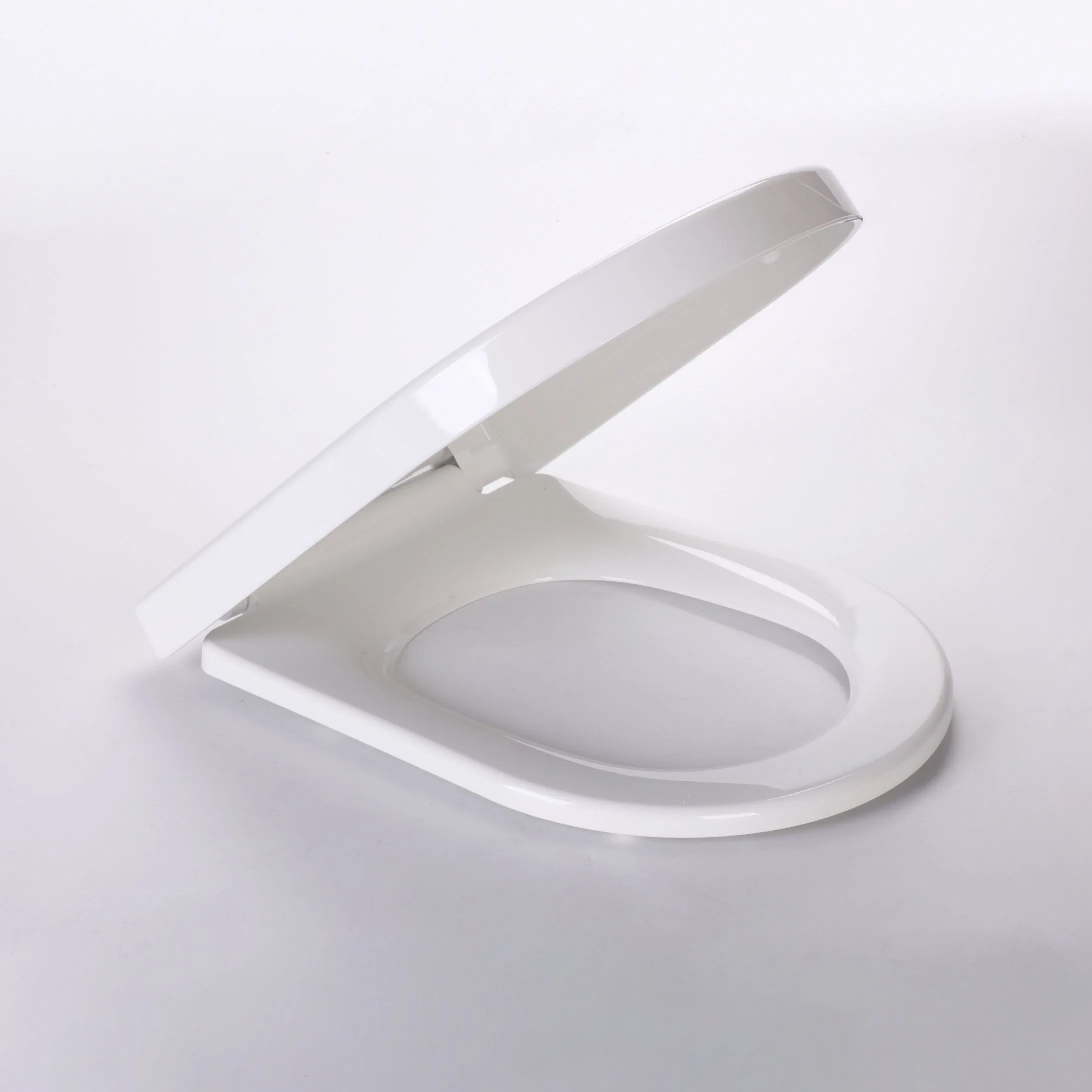 Modern Soft-Close Bidet Seat for Residential Use with CE & SGS (Adjustable Spray)
