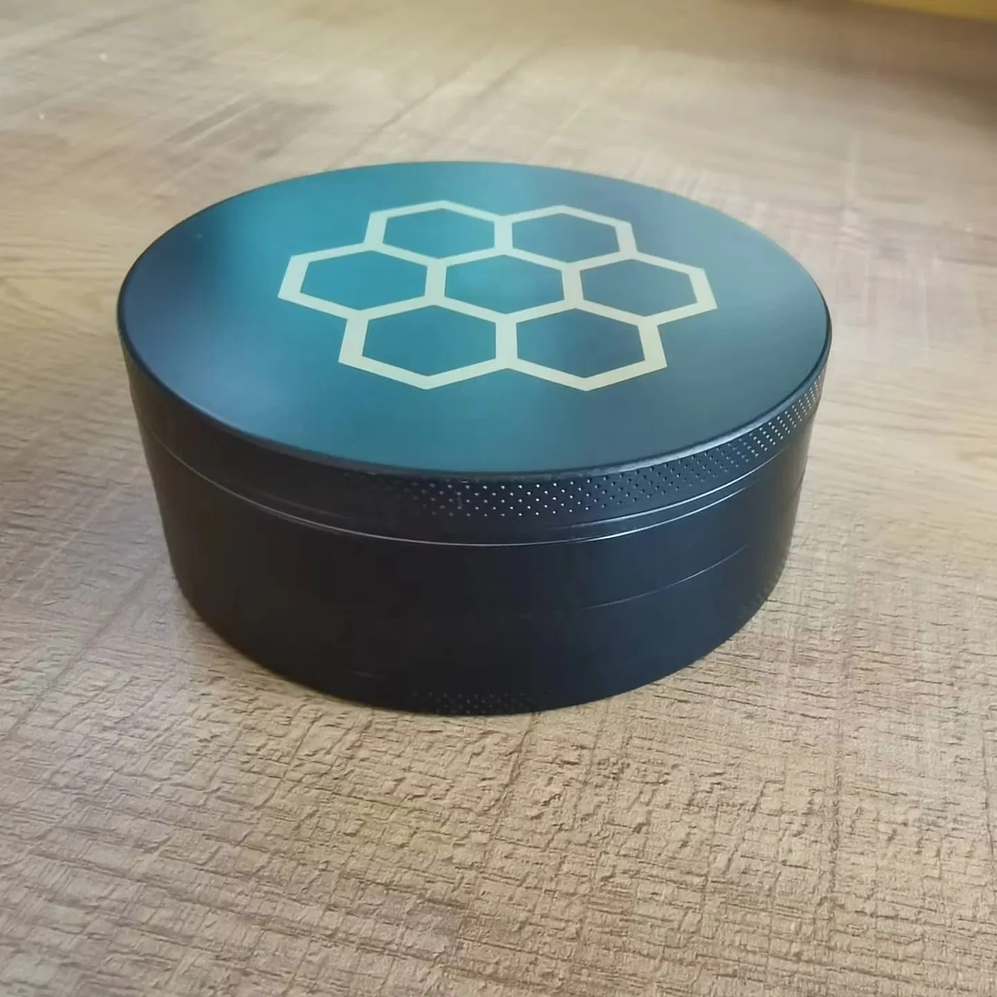 Измельчитель для табака и специй 63 мм, цинковый сплав