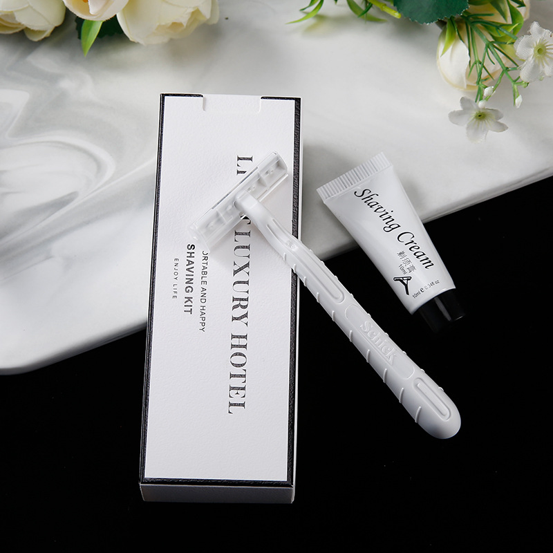 Manufacturer Price Men Shaving Kit Hospital Kit