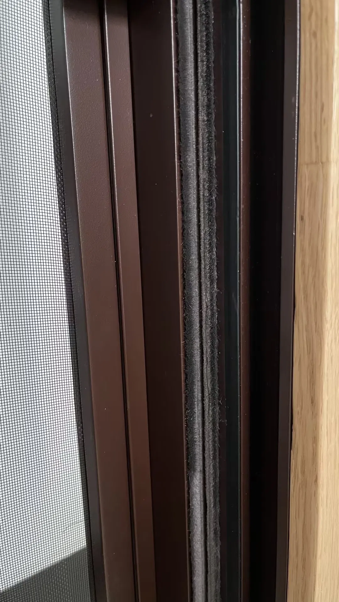 Pnejoy Double Glazed Hung Windows for Houses Grid Design Alu-Wood Single Hung Windows