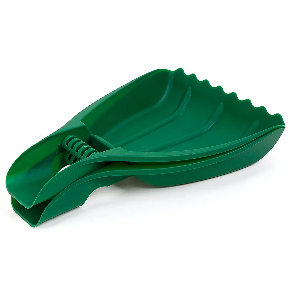 Ergonomic Plastic Leaf Scoops with Comfortable Grip for Easy Use