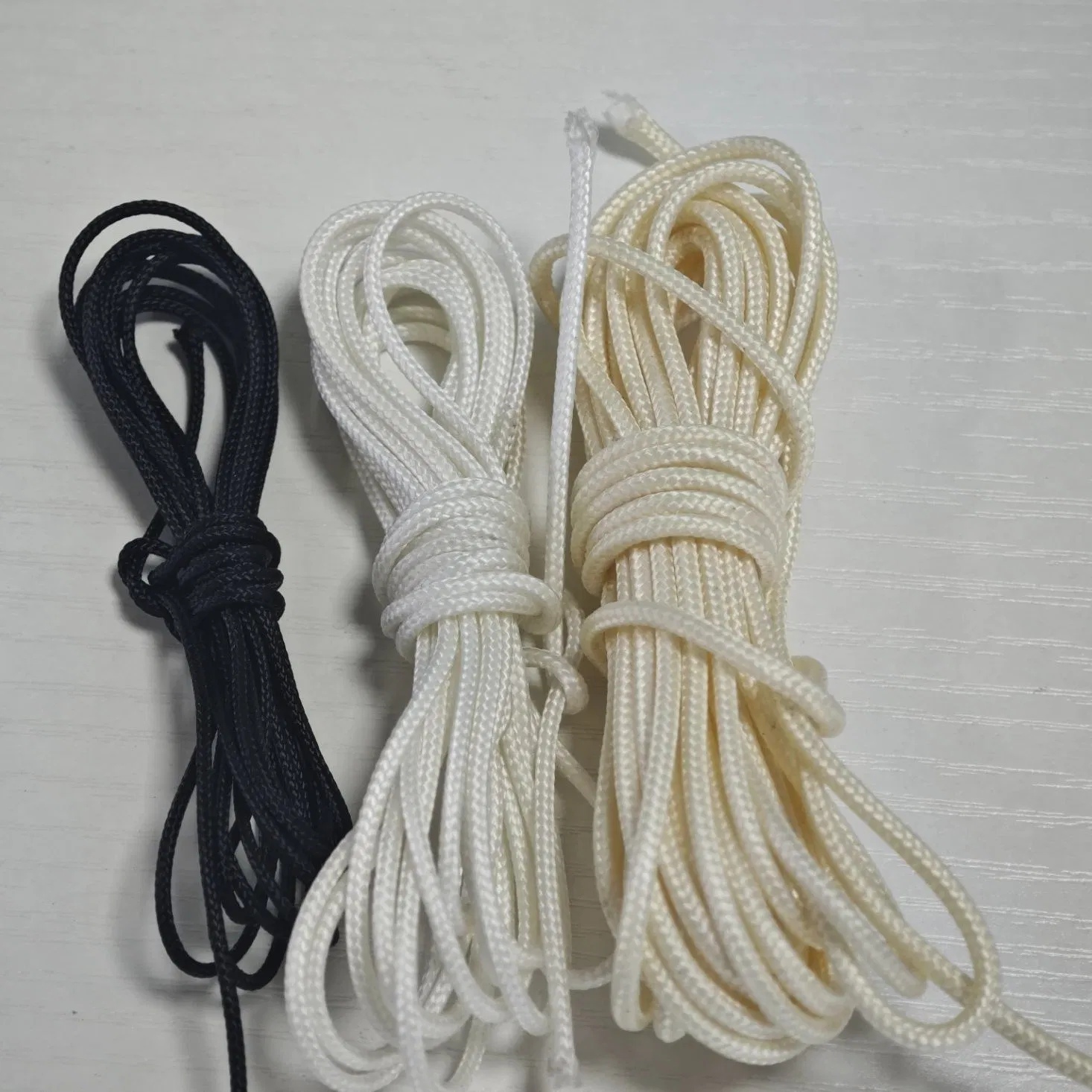 Wooden Venetian Blinds String and Rope