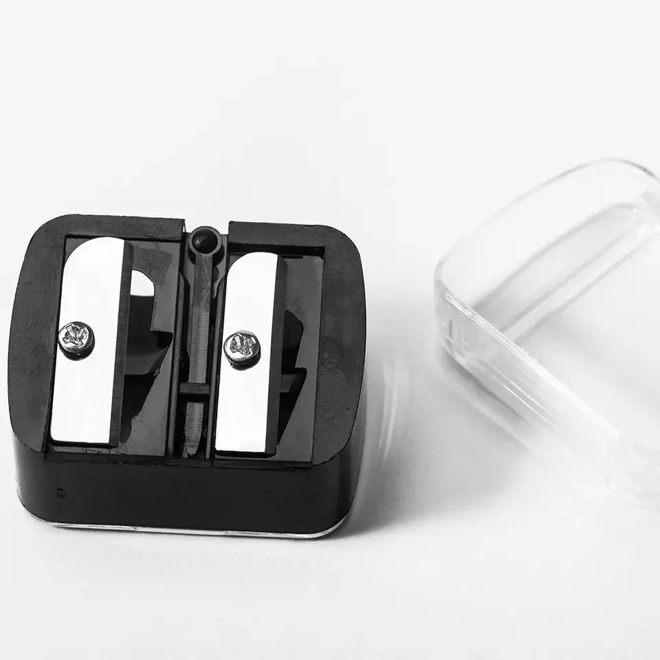 Dual-Hole Blades Plastic Makeup Pencil Sharpener with Cover Eyebrow Lip Liner
