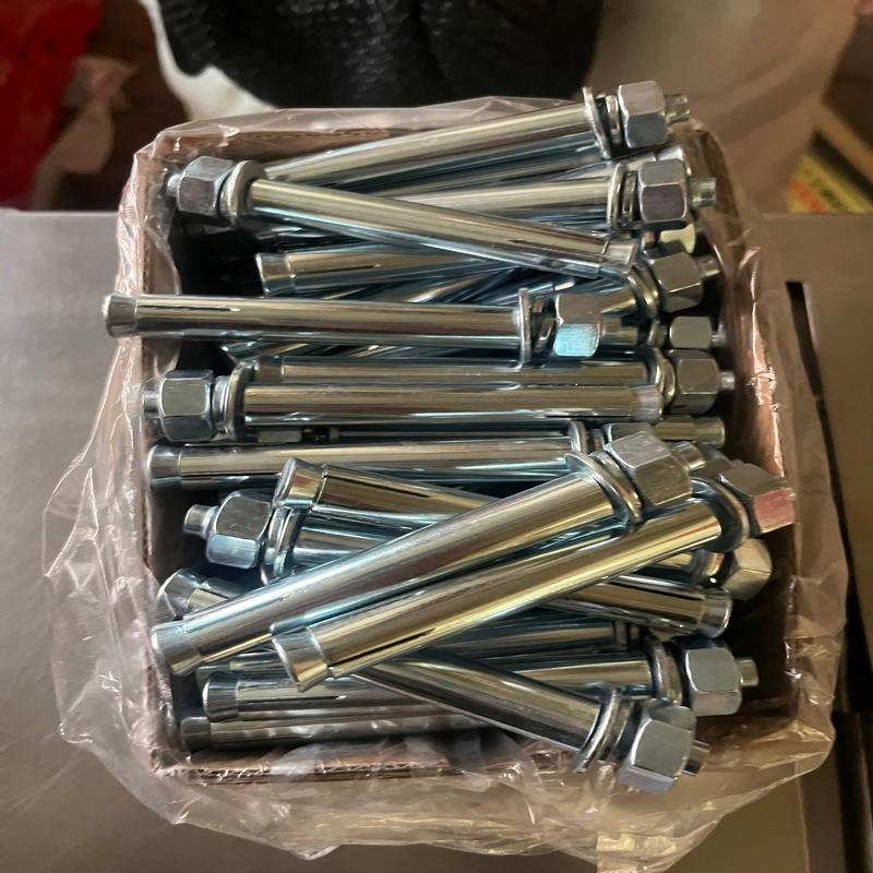 High-Quality Galvanized Carbon Steel Expansion Bolt for Construction
