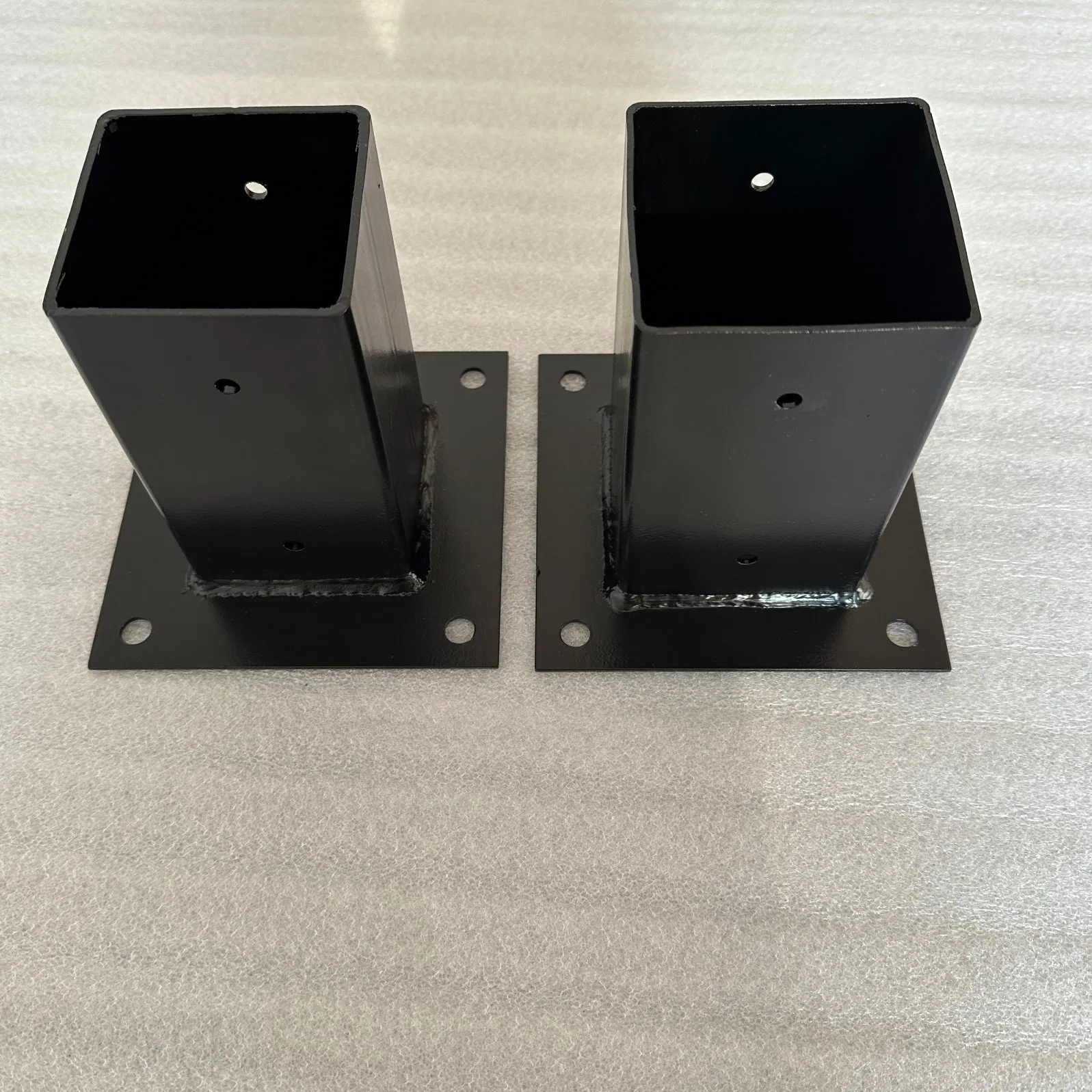 Black Powder Coating Grid Pergola Bracket Posts for Column Standing