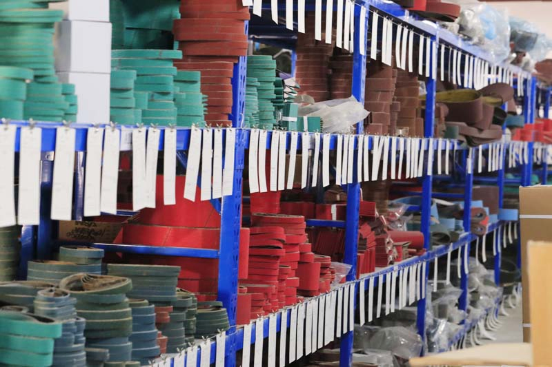 Абразивный рулон из керамики и циркония