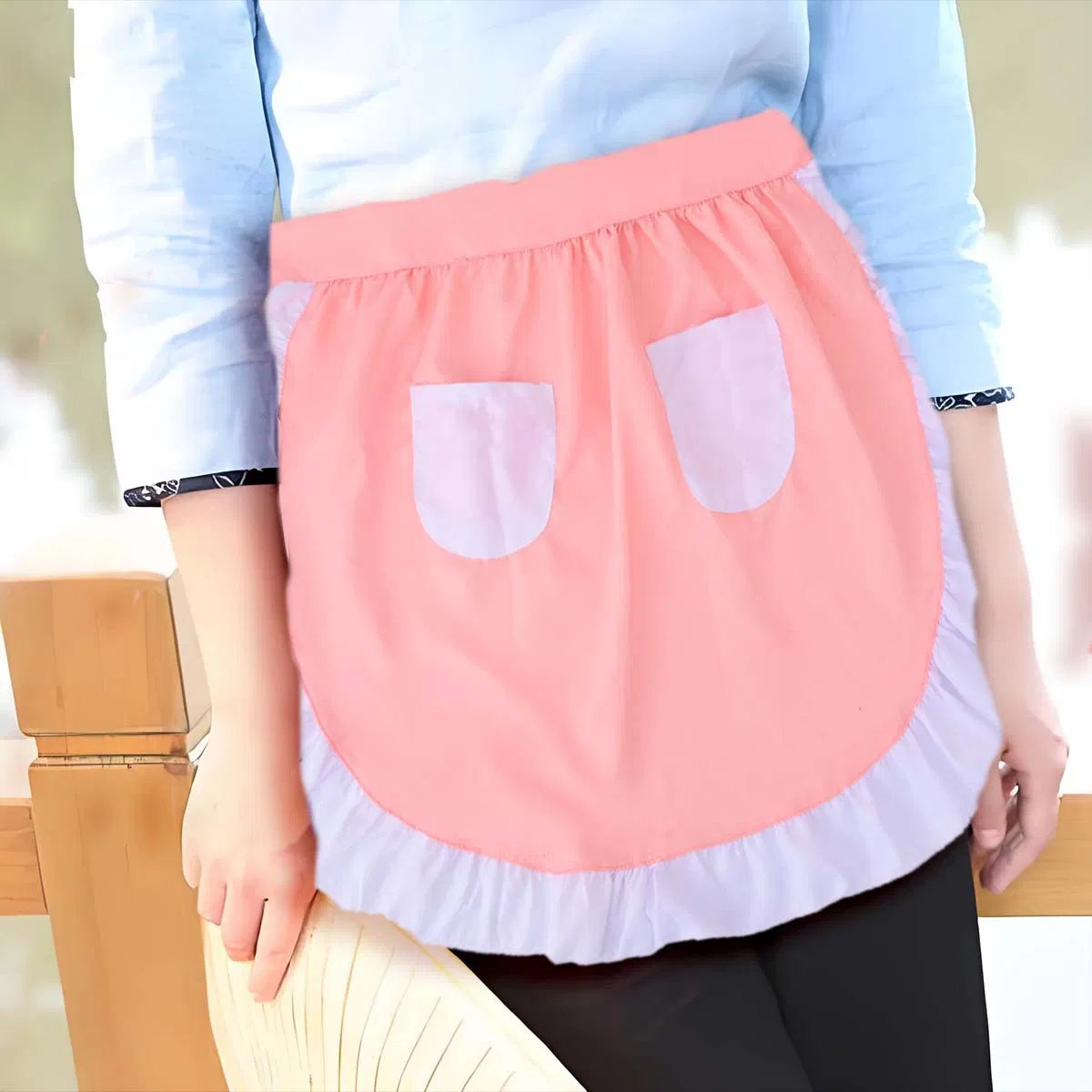 Pink Maid Fashionable Short Half-Length Apron, European Cute Lace, Restaurant Waiter Cotton Ruffled Apron
