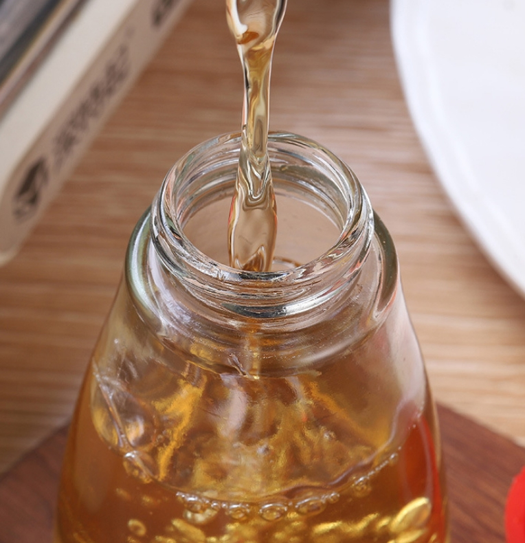 Kitchen Household Leak-Proof Glass Seasoning Oil Bottle Pot Storage Soy Sauce Dispenser for Restaurants