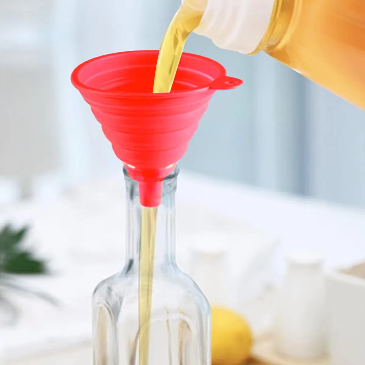 Kitchen Funnel Set 4 Pack, Small and Large, Kitchen Gadgets Accessories Foldable Silicone Collapsible Funnels