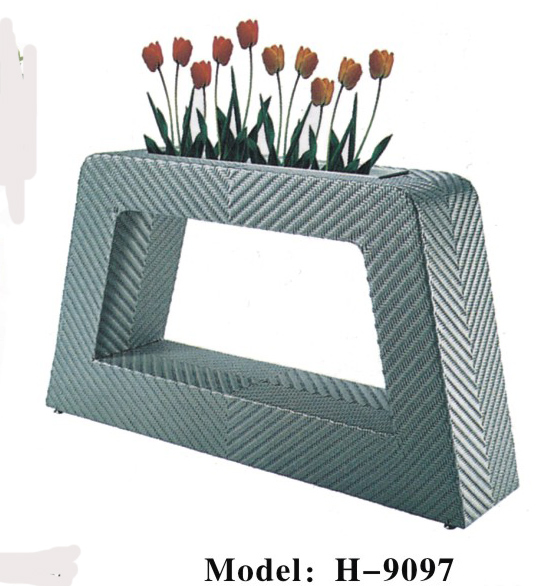 Квадратная подставка для цветов из ротанга с алюминиевым каркасом