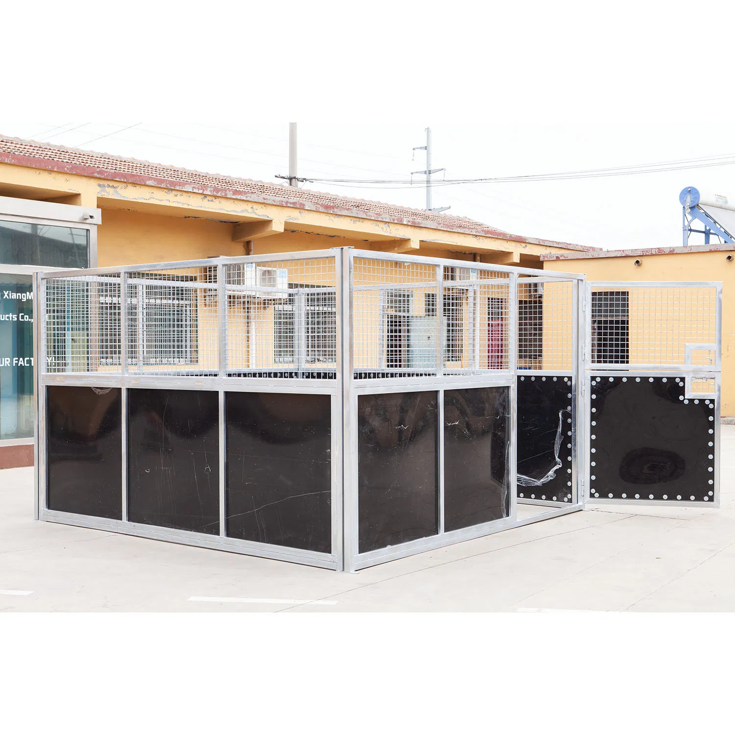 Wholesale Australian Galvanized Portable Horse Stable with Roof