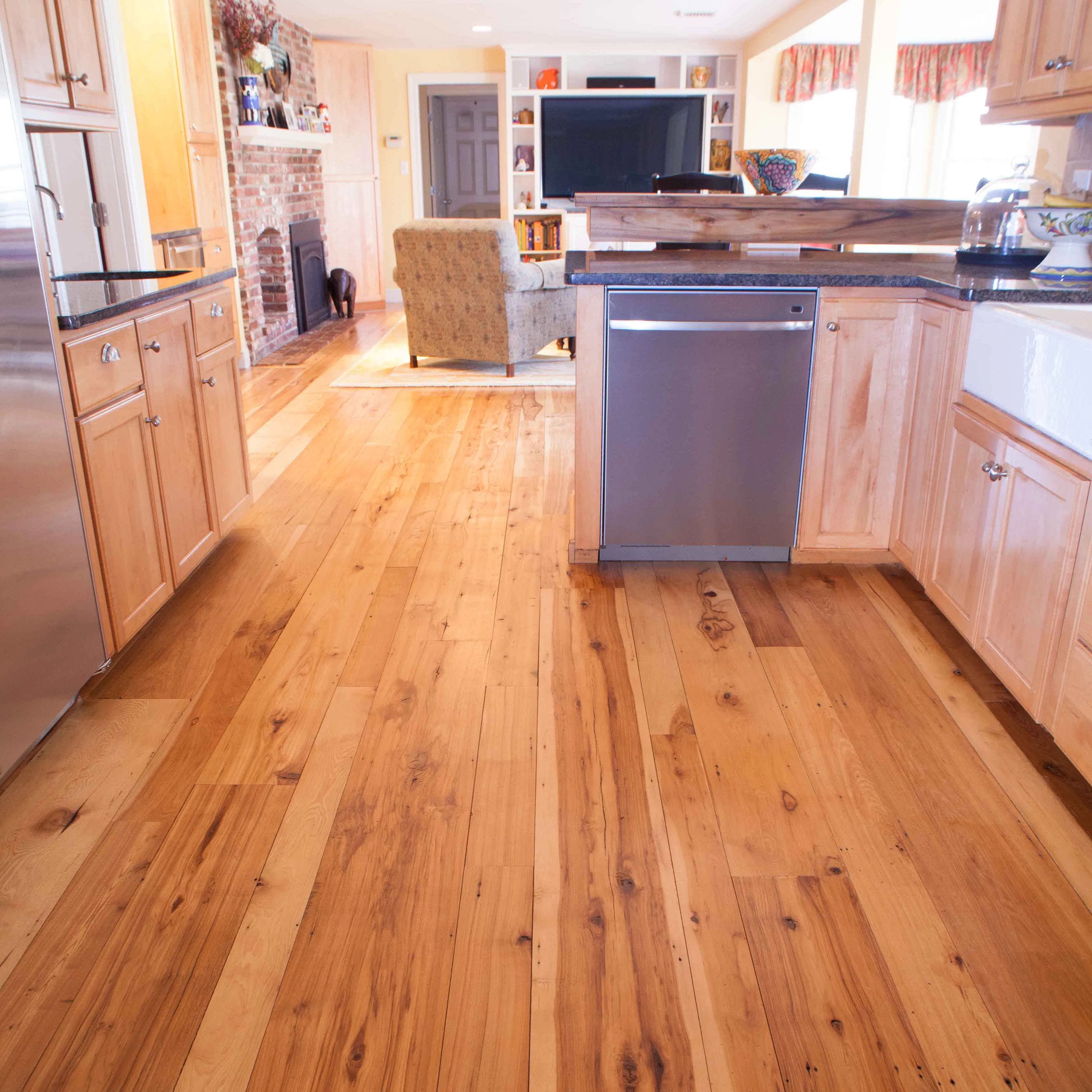 15mm Solid Wood Timber Flooring Eucalyptus Hardwood 3 Layers Engineered Wood Floor