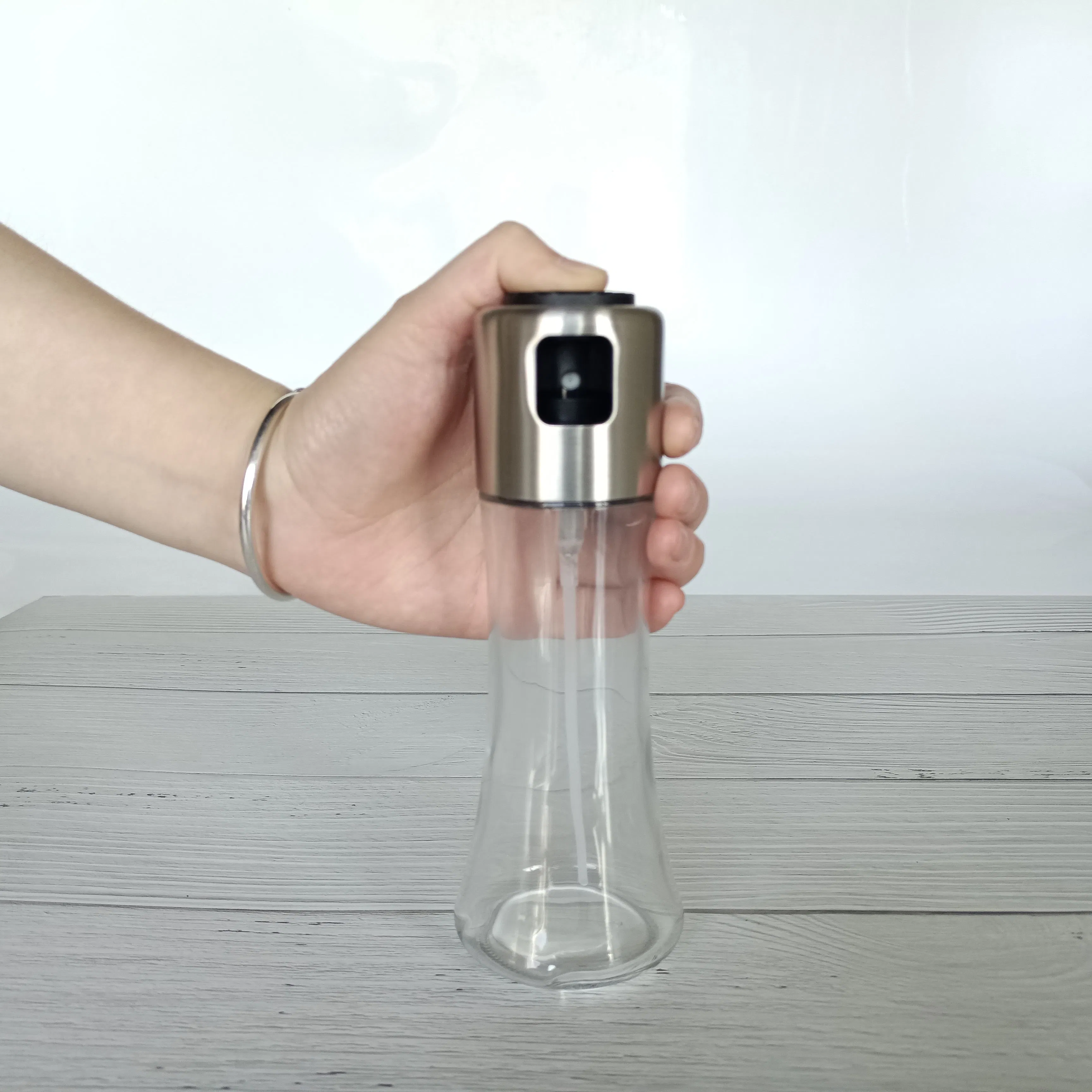 Kitchen Stainless Steel Push Type Oil Mister BBQ Salad Glass Oil Sprayer Bottle for Cooking