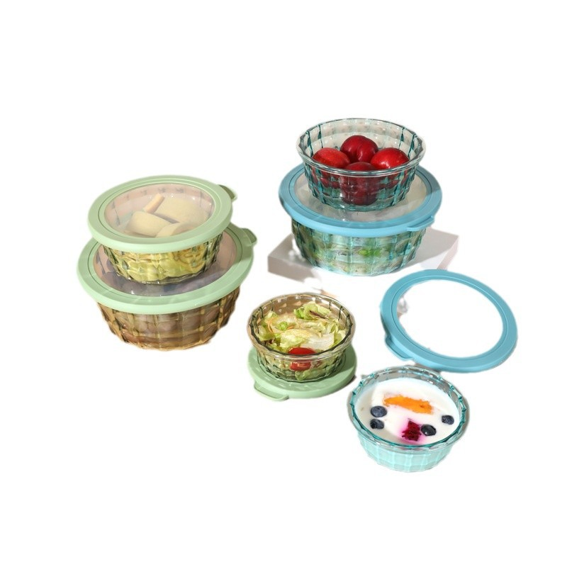 Durable Round Plastic Lunch Box with Secure Latch Closure