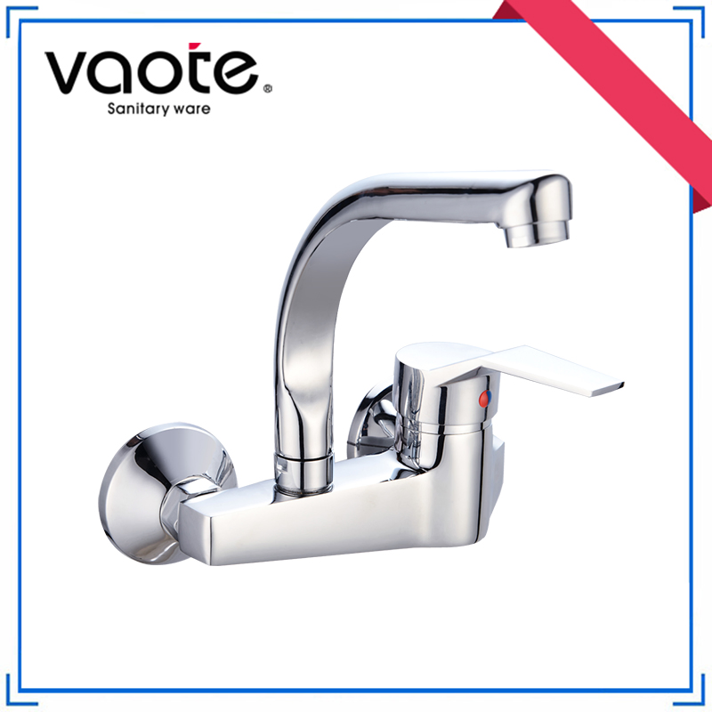 Single Lever Brass Kitchen Wall Sink Mixer Faucet (VT10502)