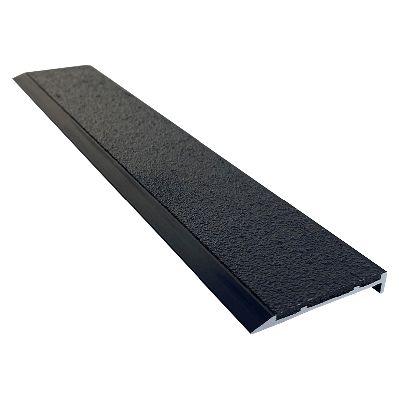 Non Slip Stair Nosing Anodised Aluminum Stair Edging Nosing Carborundum Stair Nosing Strip Anti Slip Nosing Strips