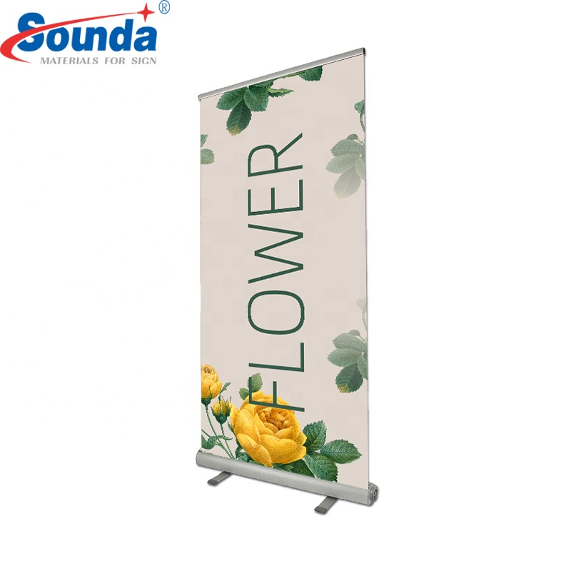 Industrial Rollup Display Stand Outdoor Christmas Decoration Roll up Banner