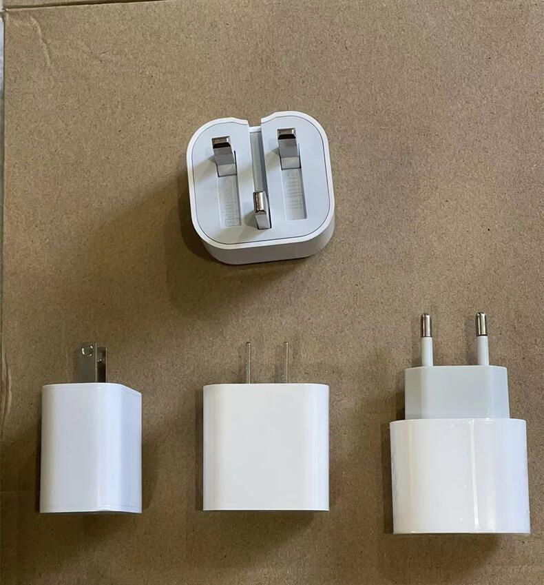 Зарядный адаптер USB-C 20W Pd с кабелем для iPhone