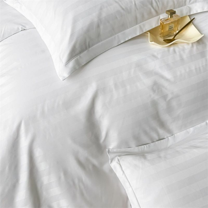 White 3cm Satin Stripe Quilt Duvet Cover Wholesale Soft Smooth Comfortable Flat Sheet ODM/OEM 300tc 100% Cotton Sateen Hotel Bed Sheets Bedding Set Wholesale