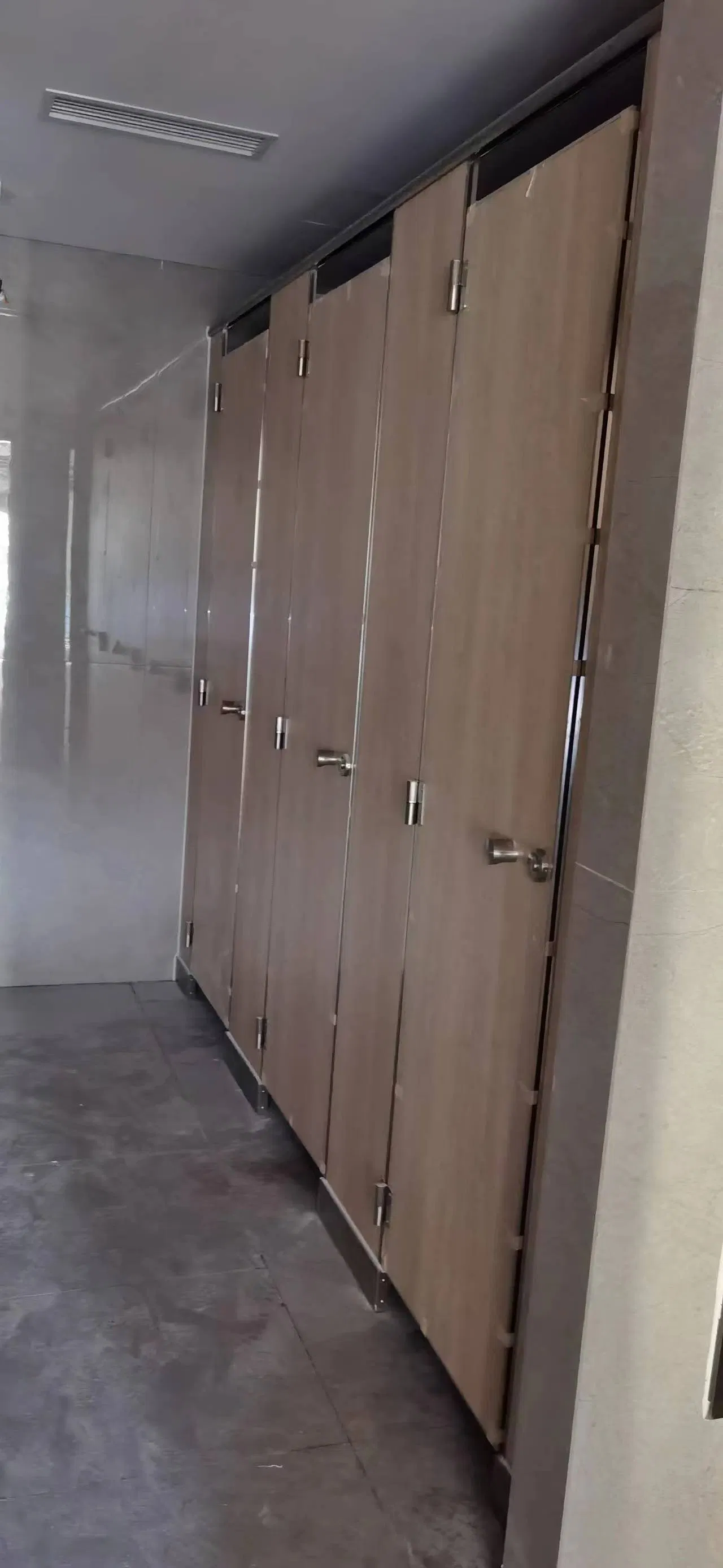 Compact Laminate Shopping Mall Public Toilet Cubicle