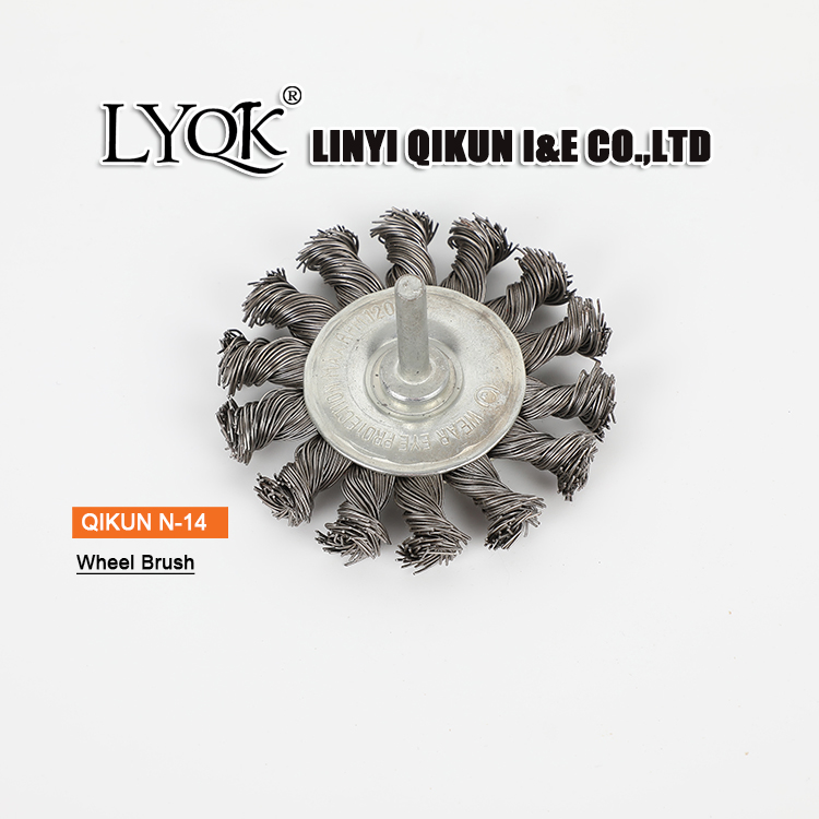 N-12 Carbon Steel Wire Knotted Wheel Brush