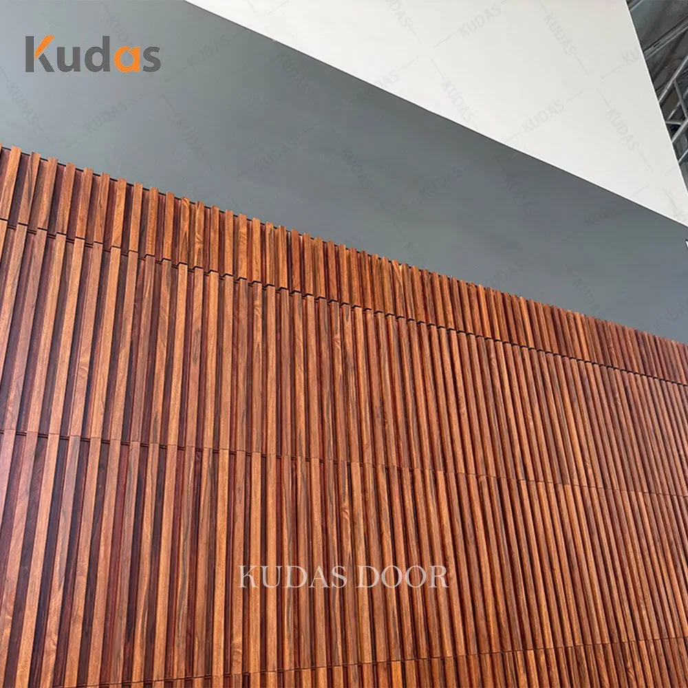 Combined Solid Wood Garage Door with High Insulation Alu Anti-Theft Performance Electric Garage Door