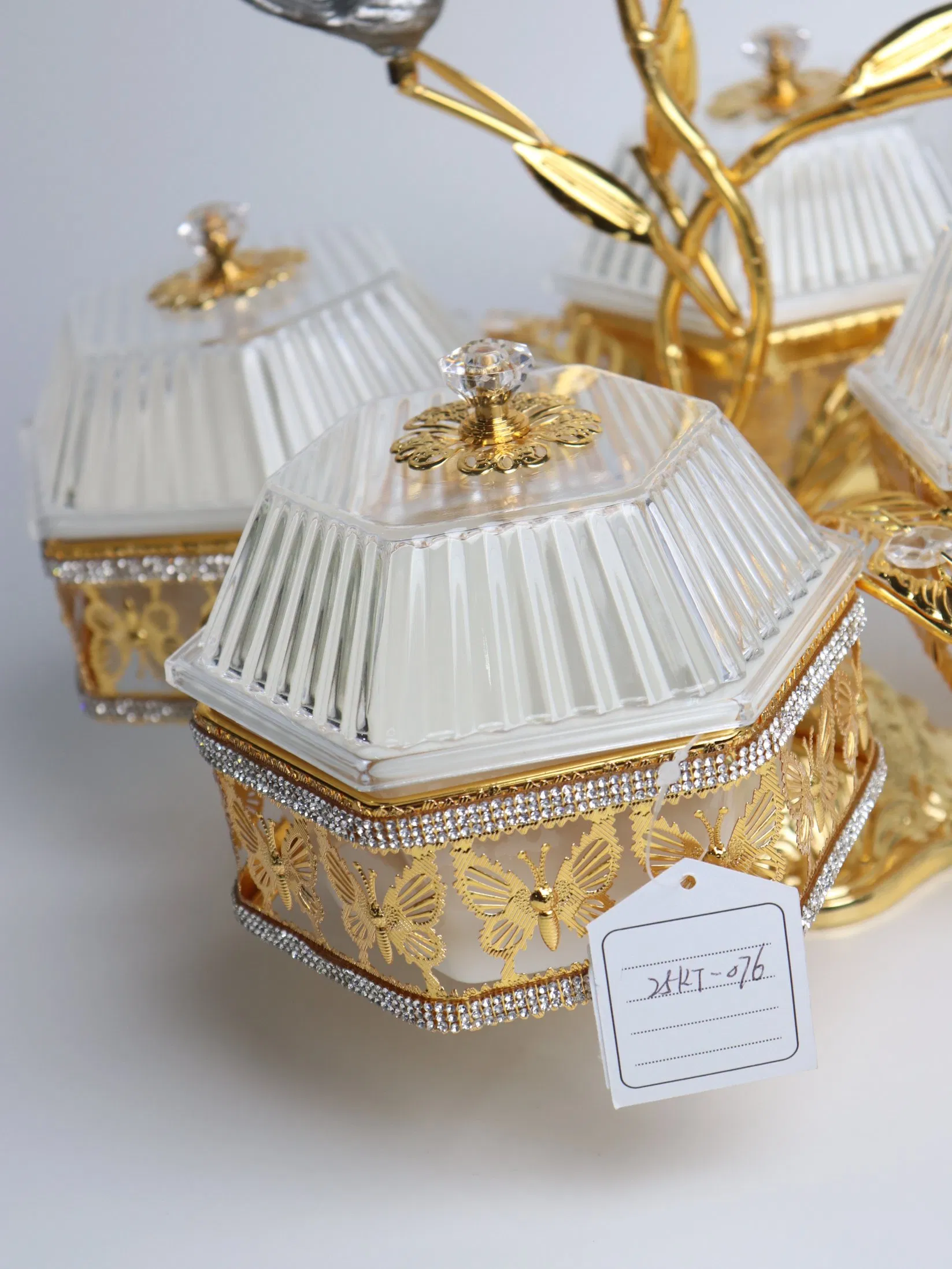 Home Ornament Gold-Plated Iron Frame with 4 Hexagonal Plastic Bowl Sets